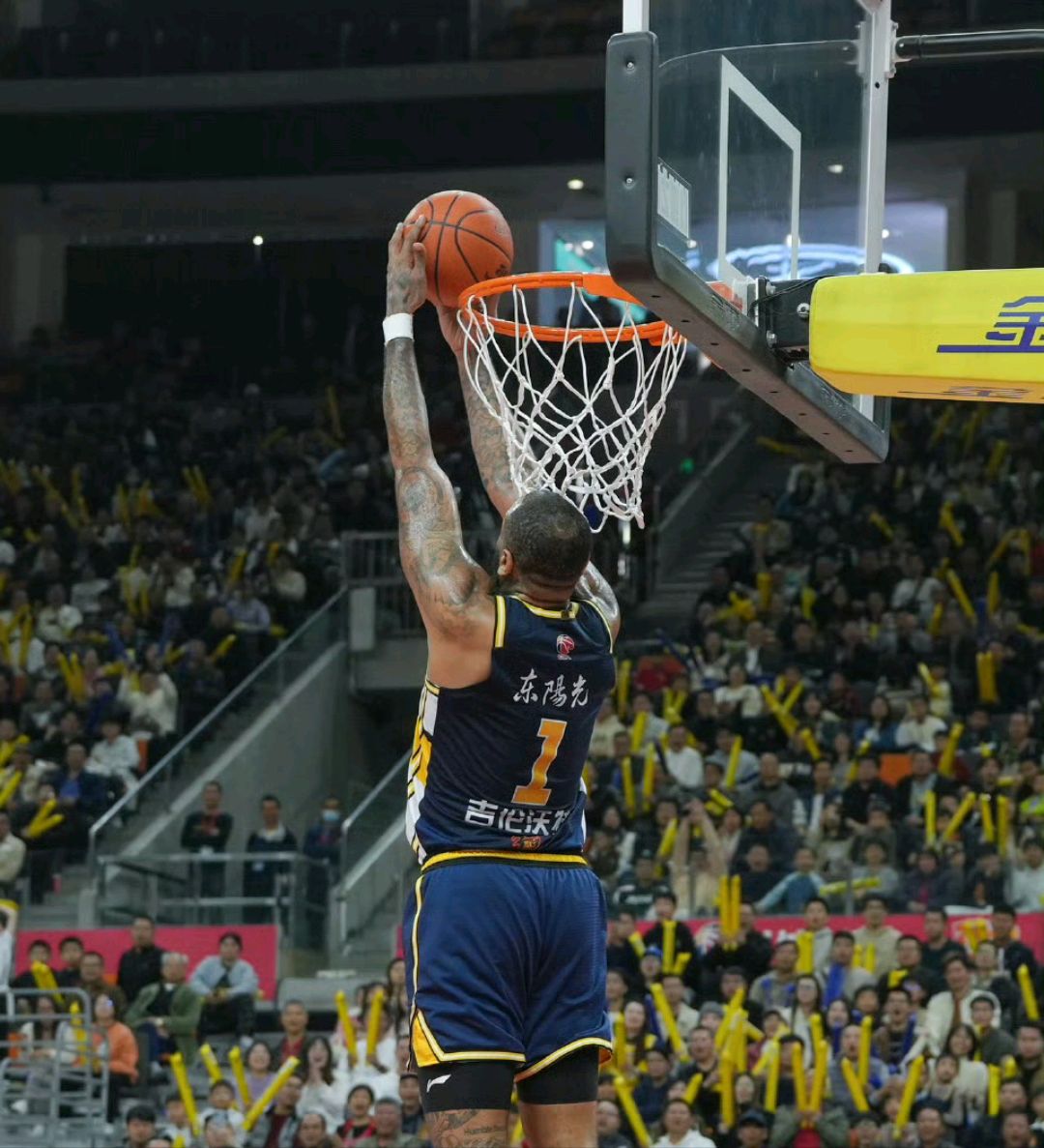 包含超级新星!球员表现亮眼,成为球队得分保障,势不可挡的词条 包含超级新星!球员表现亮眼,成为球队得分保障,势不可挡的词条