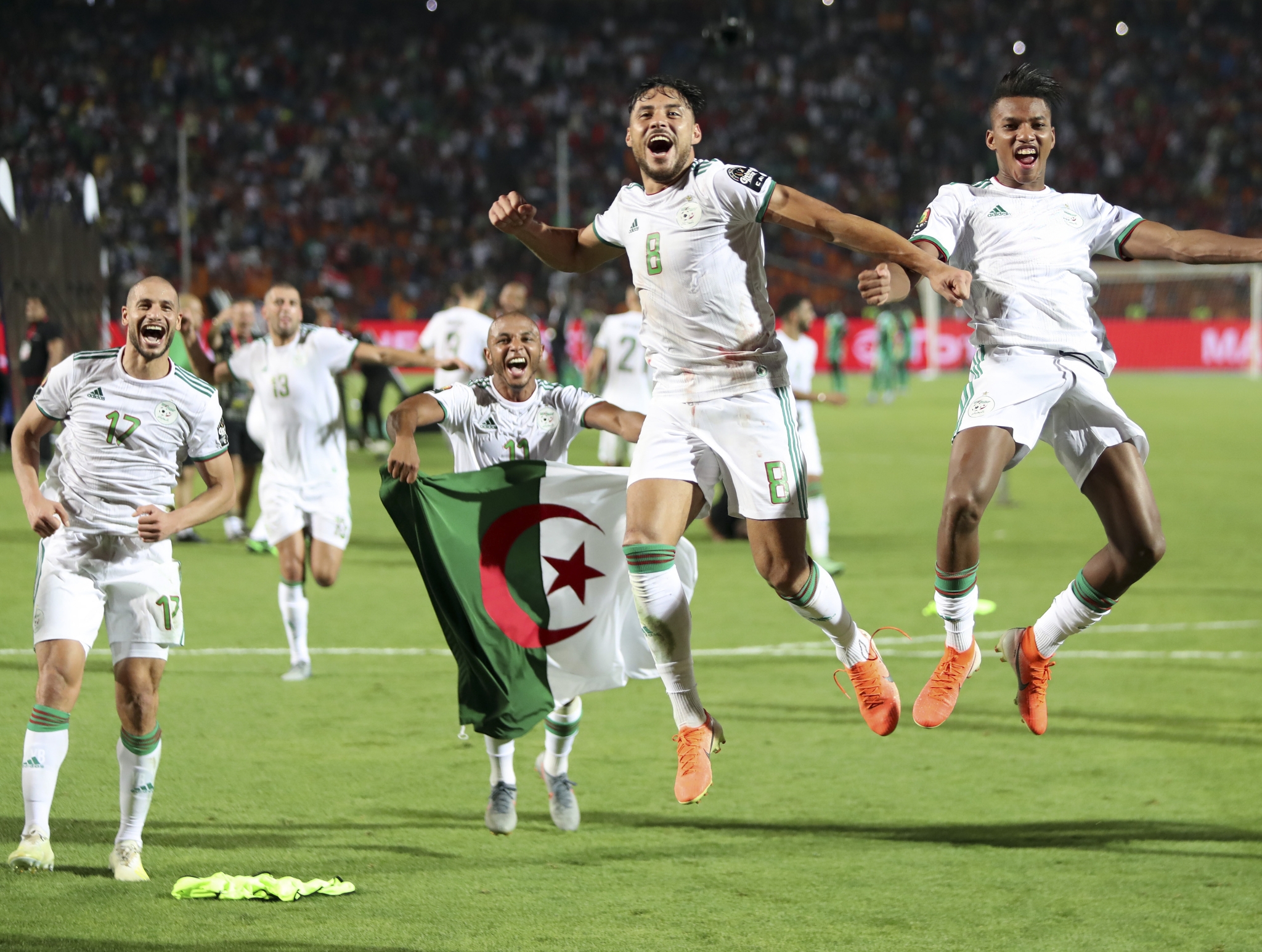 非洲球队在国际比赛中实现突破,振奋人心 非洲球队在国际比赛中实现突破,振奋人心