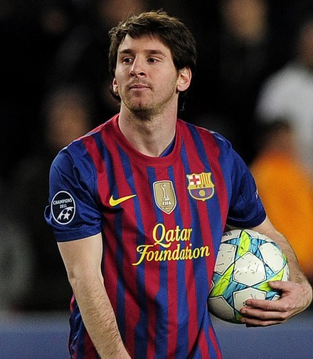 勒沃库森轻取巴萨，阿什拉夫惊艳四座的简单介绍