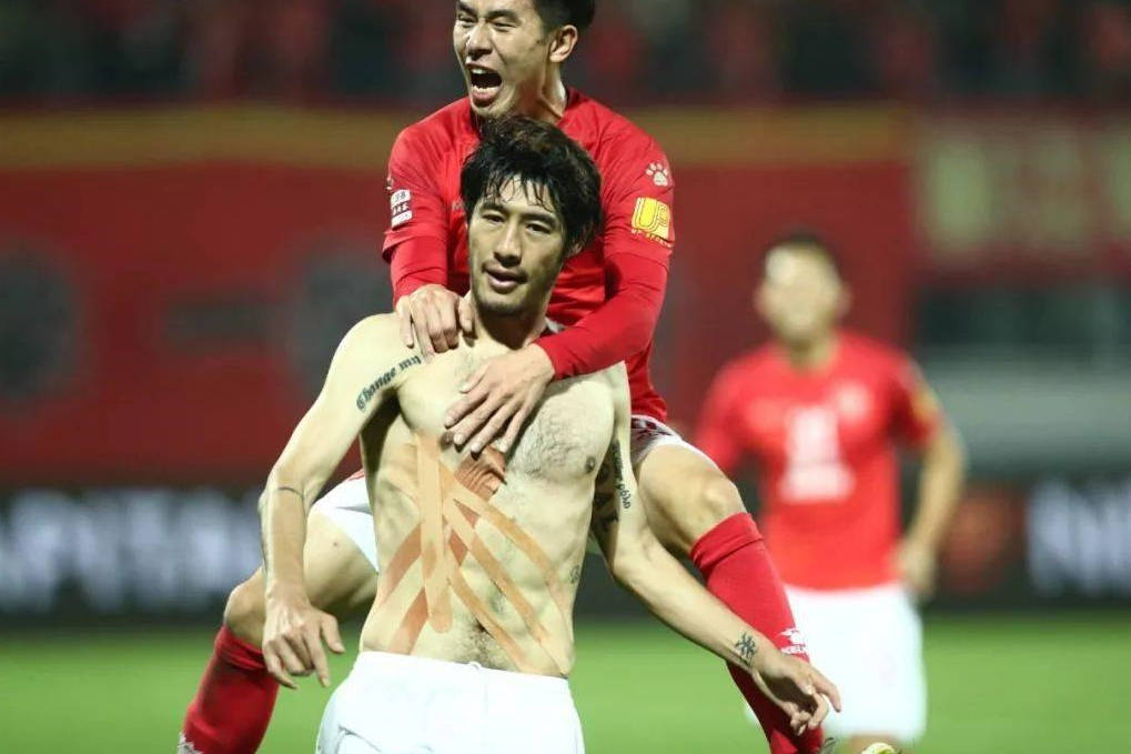 广州队翻盘辽宁队，米切尔高光表现