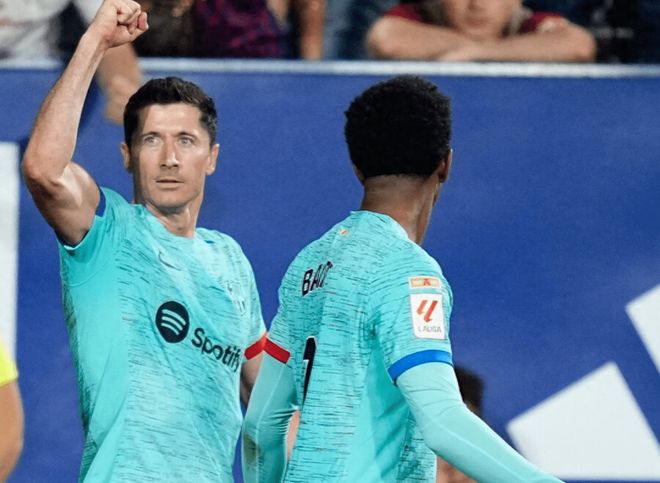 曼联碾压阿森纳，孔德带队取胜